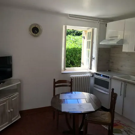Apartment A Avec Piscine